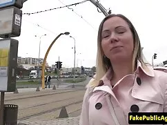 Önelégült Szőke, kés ...