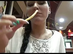 Képernyő Sztriptíz k ...